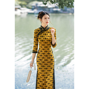 高端格子条纹旗袍长袖秋冬装中年女妈妈日常洋气质连衣裙加肥大码