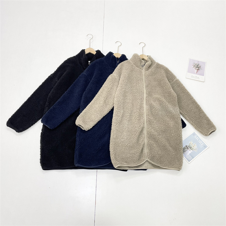 P羊羔毛外套~出口单25冬季新款立领长袖中长外套大衣宽松女三色