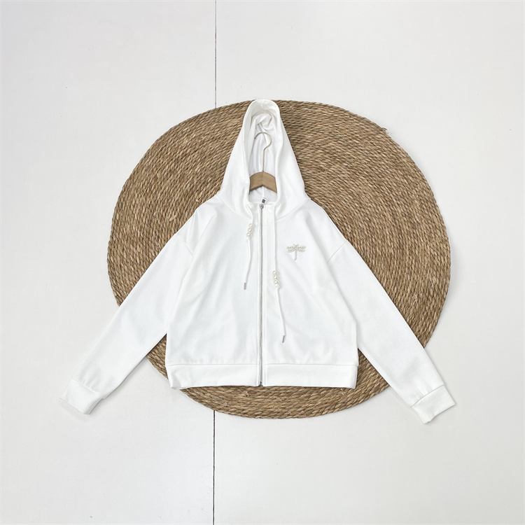 A1轻奢少女感外贸原单25秋冬新款女宽松休闲百搭蜻蜓珠珠卫衣外套