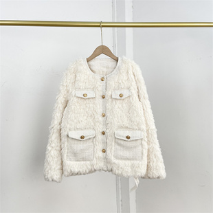 G1小香风皮毛一体外套国内单2026冬新款单排扣短外套小众法式上衣
