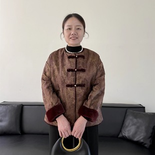 妈妈冬装2025新款新中式加厚外套中老年女装保暖轻薄棉袄棉上衣服