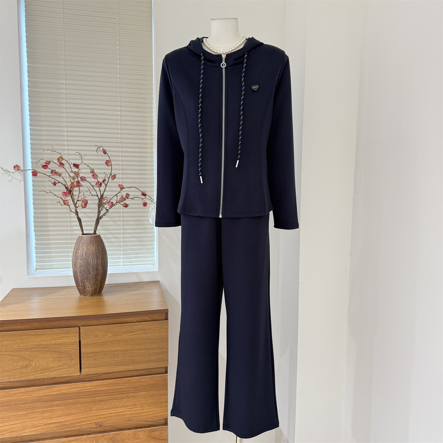 妈妈春装运动服外套洋气两件套40岁50中老年女装春秋年轻休闲套装