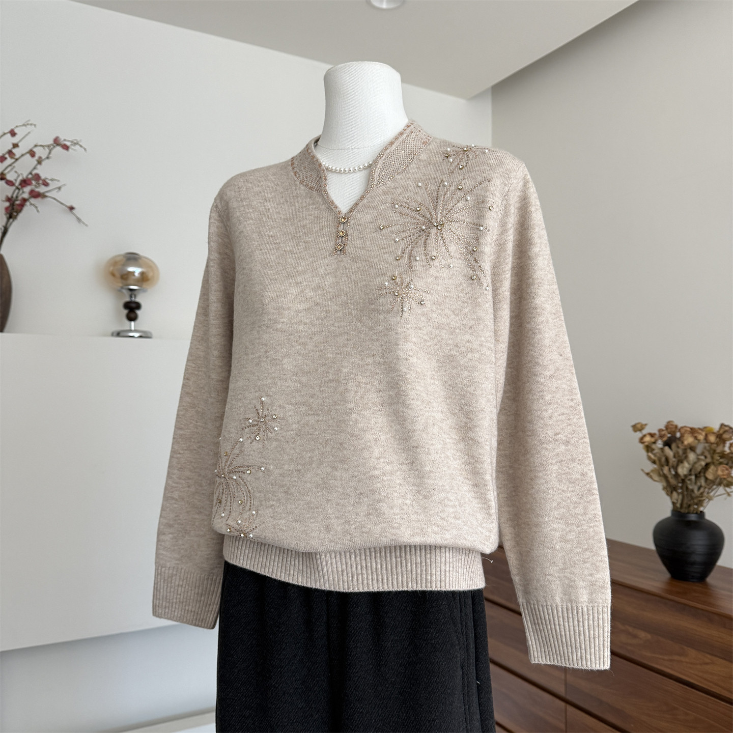 妈妈秋冬旗袍领纯色打底衫