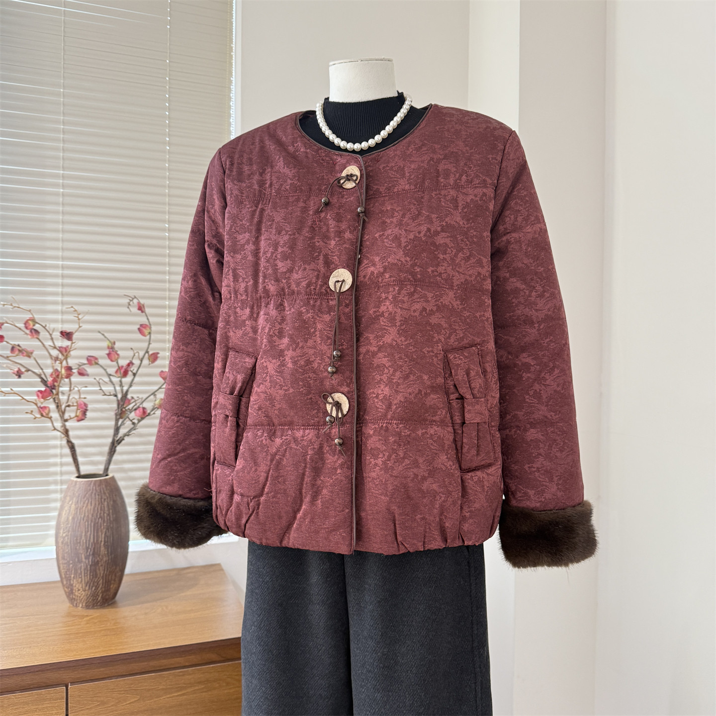 新中式妈妈冬装国风加绒棉服时尚洋气中老年女装保暖加厚棉袄外套