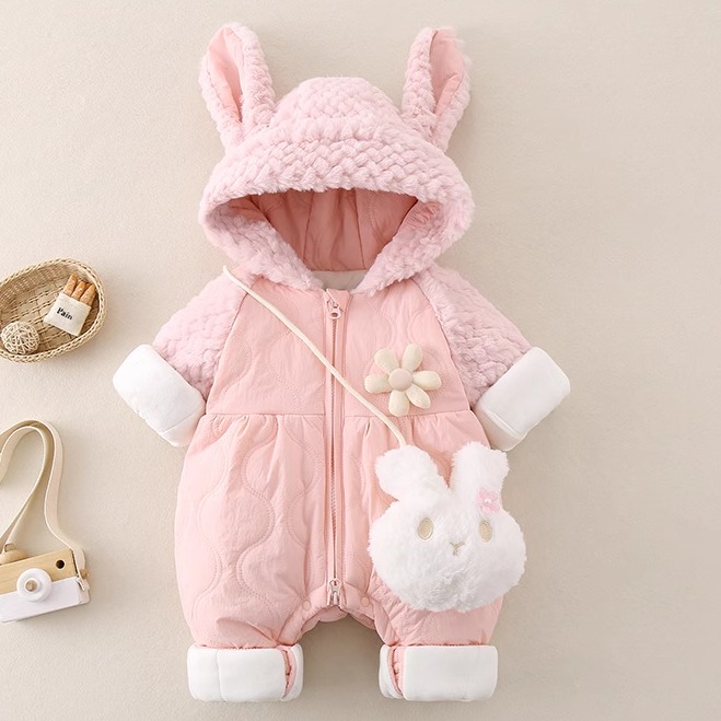 三折品牌清仓撤柜婴幼儿秋冬季连体衣服冬季棉衣套装外出服哈衣