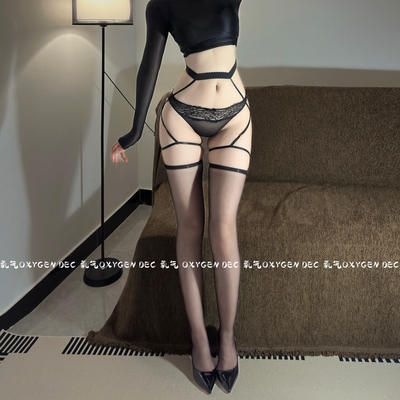 3D超薄性感吊带一体长筒过膝袜