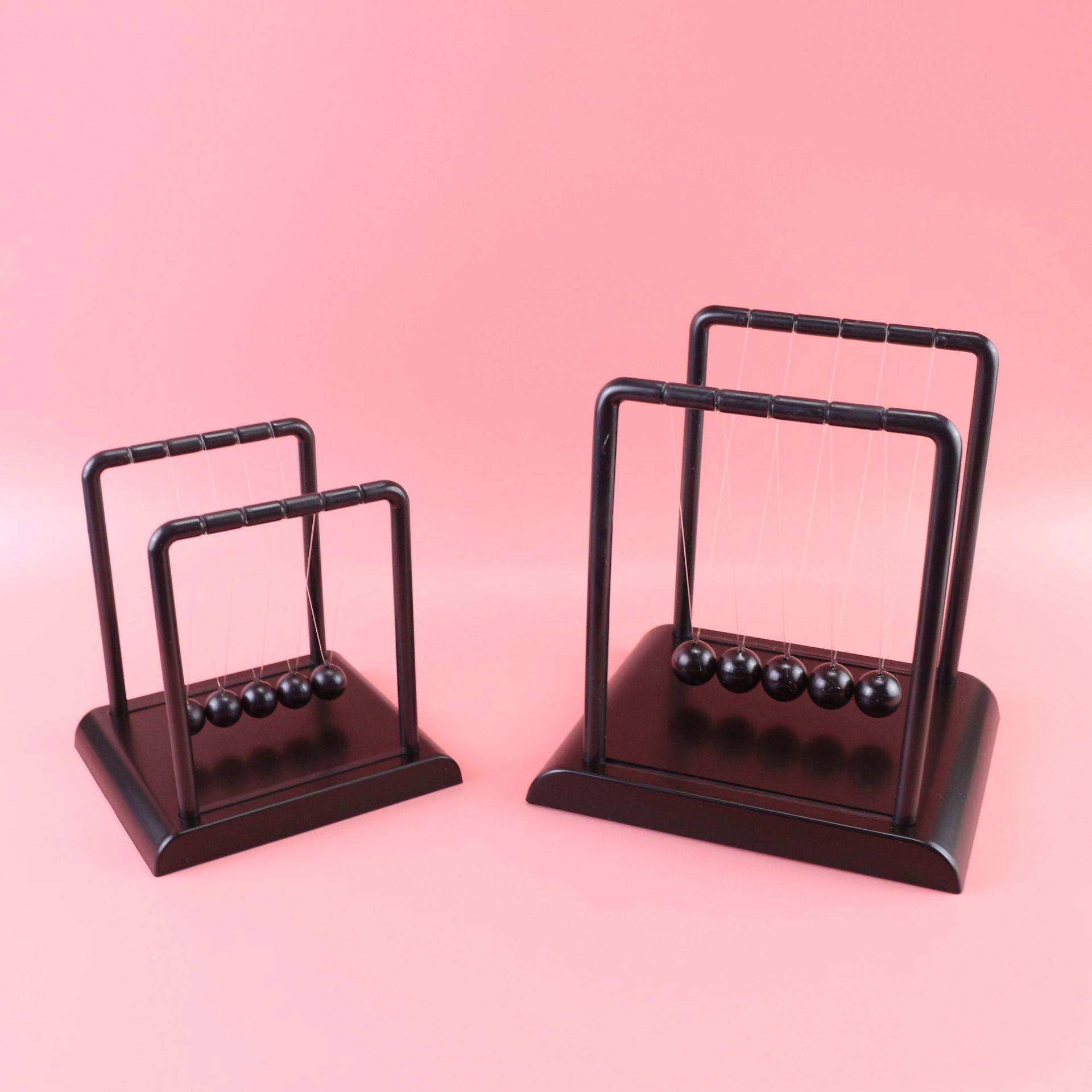 方型黑色牛顿撞球混沌摆 碰碰球撞球摇摆球 趣味桌面装饰摆件礼品