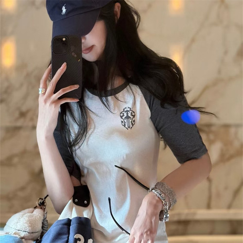 中古宝剑十字架梵文印花插肩五分袖T恤女夏季纯欲弹力ins短袖上衣