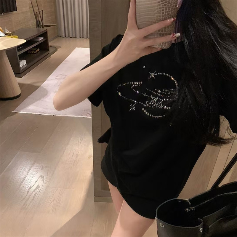 重工星球烫钻短袖T恤女夏季新款小众设计感闪闪宽松中长款ins上衣