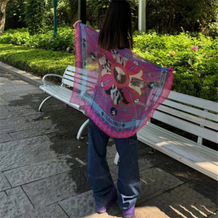 十字架梵文印花彩色丝巾女夏季新款小众美式复古高级感抹胸头巾潮