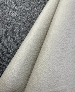 阳光皮料 意大利进口头层奶昔白TC  手感骨软 厚度2.3mm 手工包料