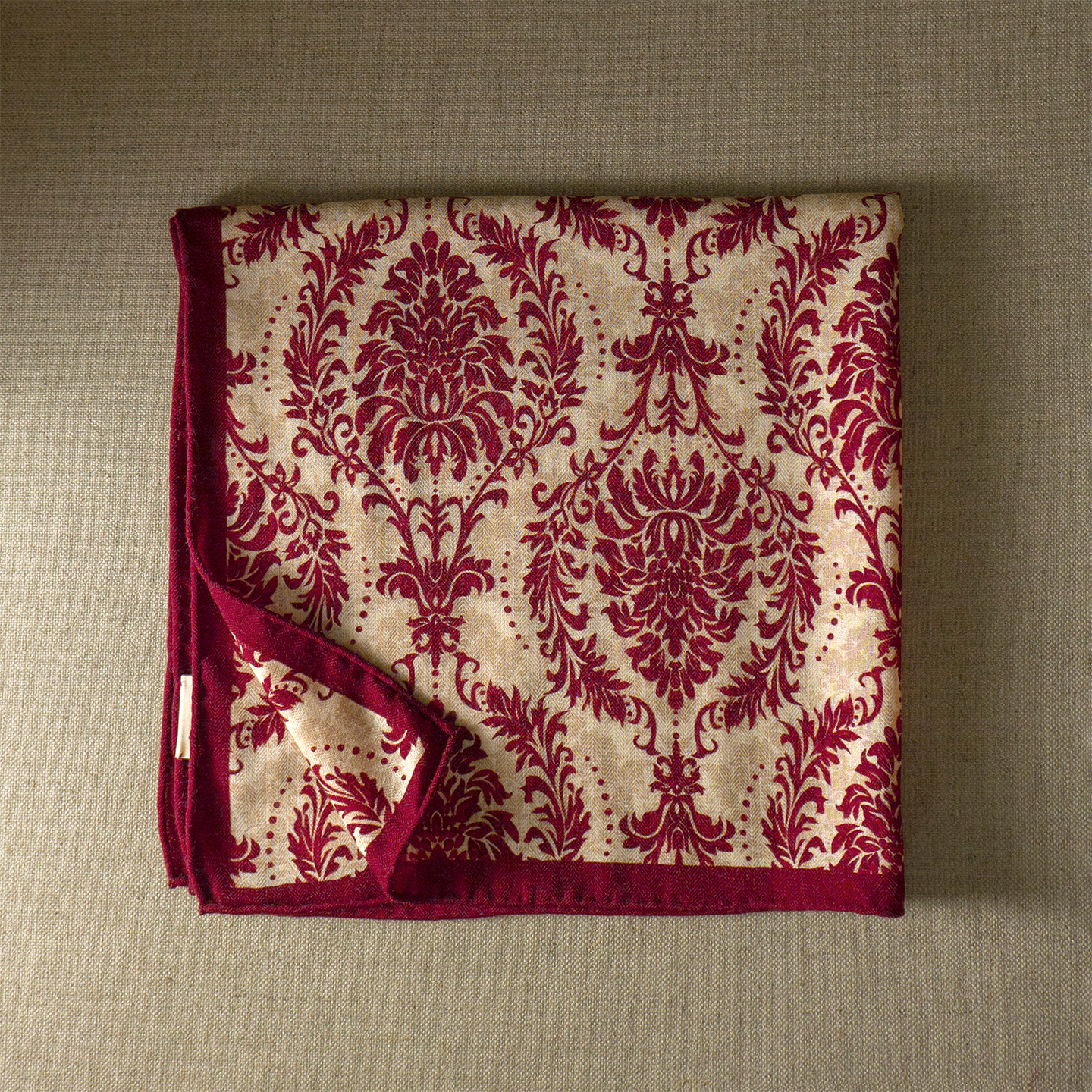 红色腰果花真丝羊毛围巾丝毛方巾