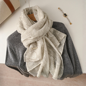 老钱风佩斯利纹山羊绒白色围巾轻奢高级感秋冬戒指绒丝巾披肩外搭