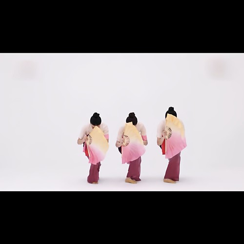 体育总局《热土秧歌》为第九套健身秧歌真丝舞蹈扇子舞粉橘渐变