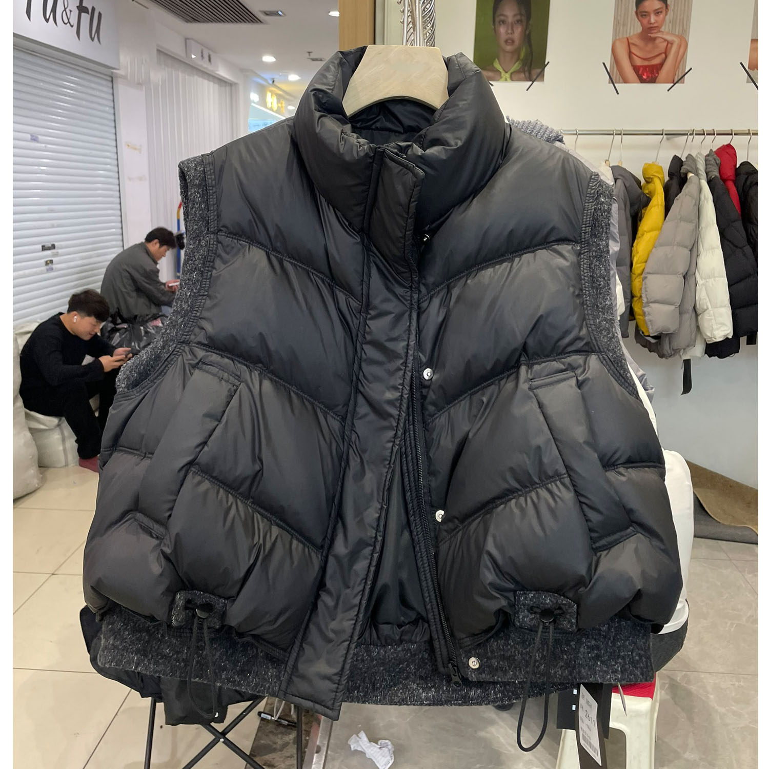 通勤拼接针织立领白鸭绒保暖马甲