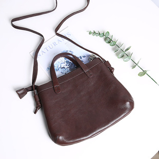 真皮迷你小包包女超薄简约通勤单肩斜挎包小众设计头层牛皮手机包