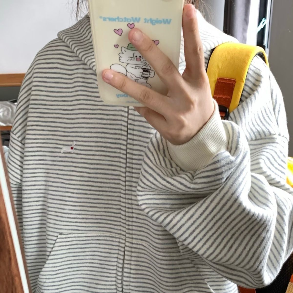 设计感小众连帽条纹卫衣女