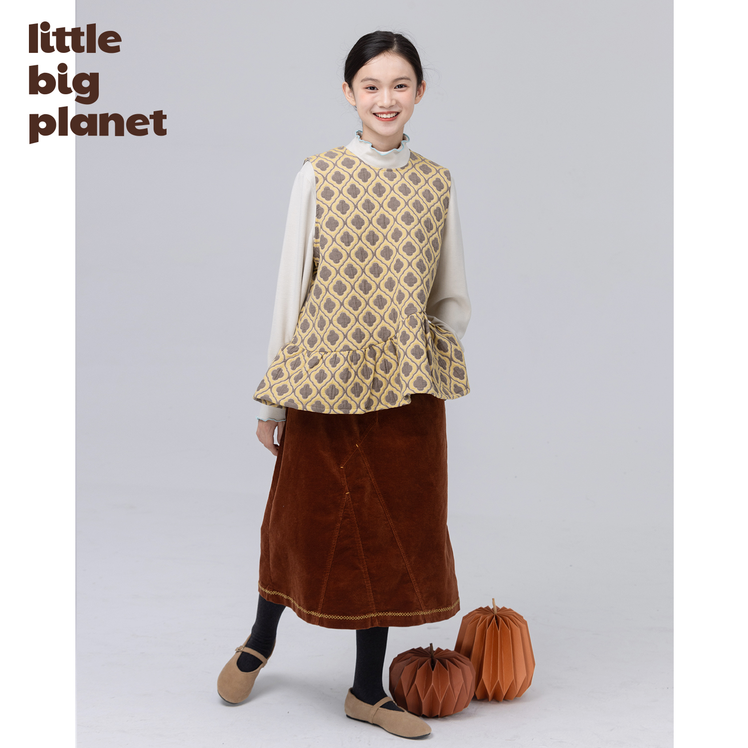 小小大星球新中式回纹窗花马甲