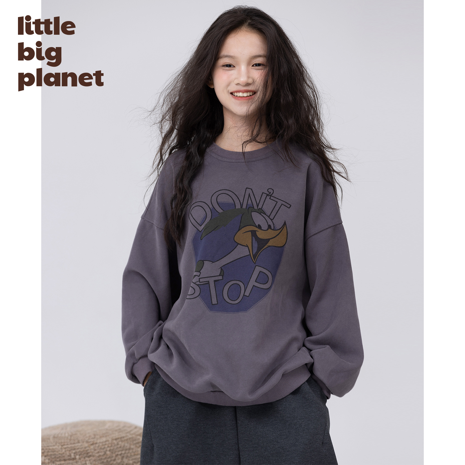 小小大星球童装涂鸦卫衣