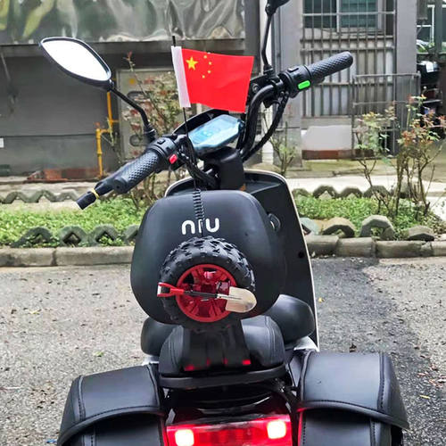 电动摩托车装饰小备胎后备箱迷你小轮胎天线个性车外创意搞笑装饰