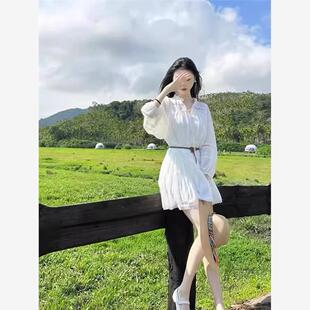 新疆草原旅行穿搭女装白色连衣裙大西北川西云南旅游甜辣风短裙子