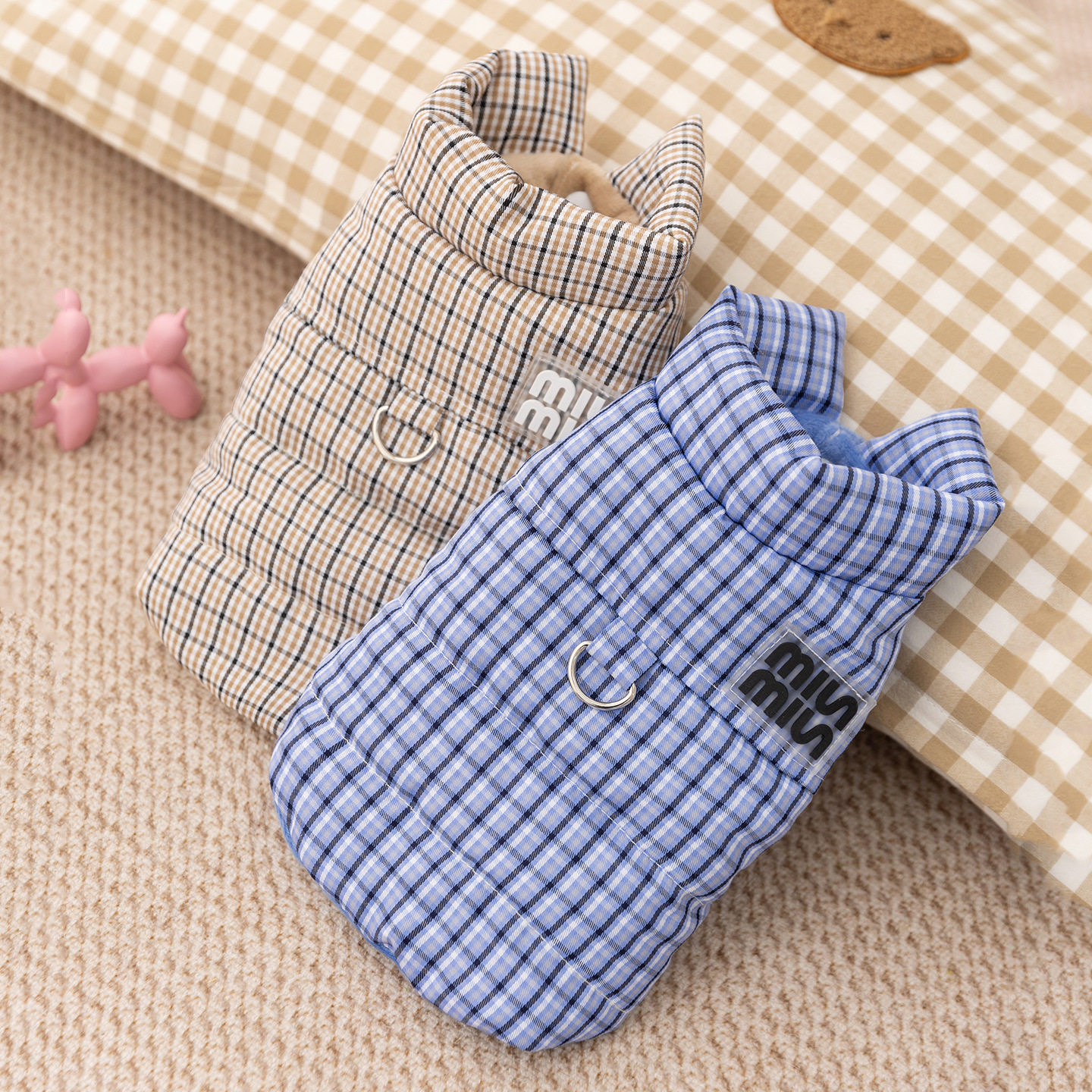 跨境狗狗服装 miu系格纹小飞袖保暖棉衣秋冬两脚加厚宠物衣服