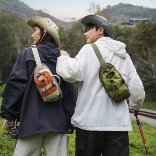 儿童户外登山水杯包轻便小挎包男孩胸包运动骑行腰包女潮牌斜挎包
