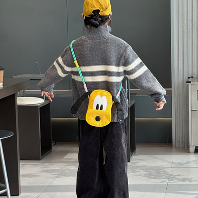 儿童外出女孩小挎包miniso布鲁托