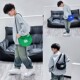 儿童斜挎包男孩字母单肩背包小女孩轻便百搭出游挎包宝宝零食包包