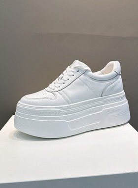 欧货爆款2026春季新款白色真皮厚底松糕鞋欧洲站百搭增高小白鞋女