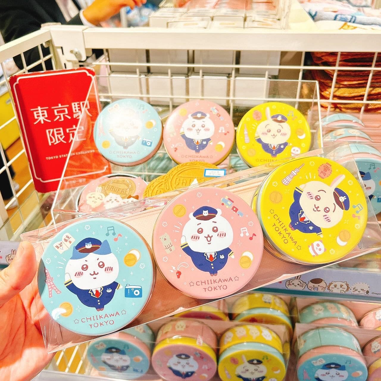 新品日本神户风月堂吉伊卡哇chiikawa联名小八夹心威化饼干礼盒