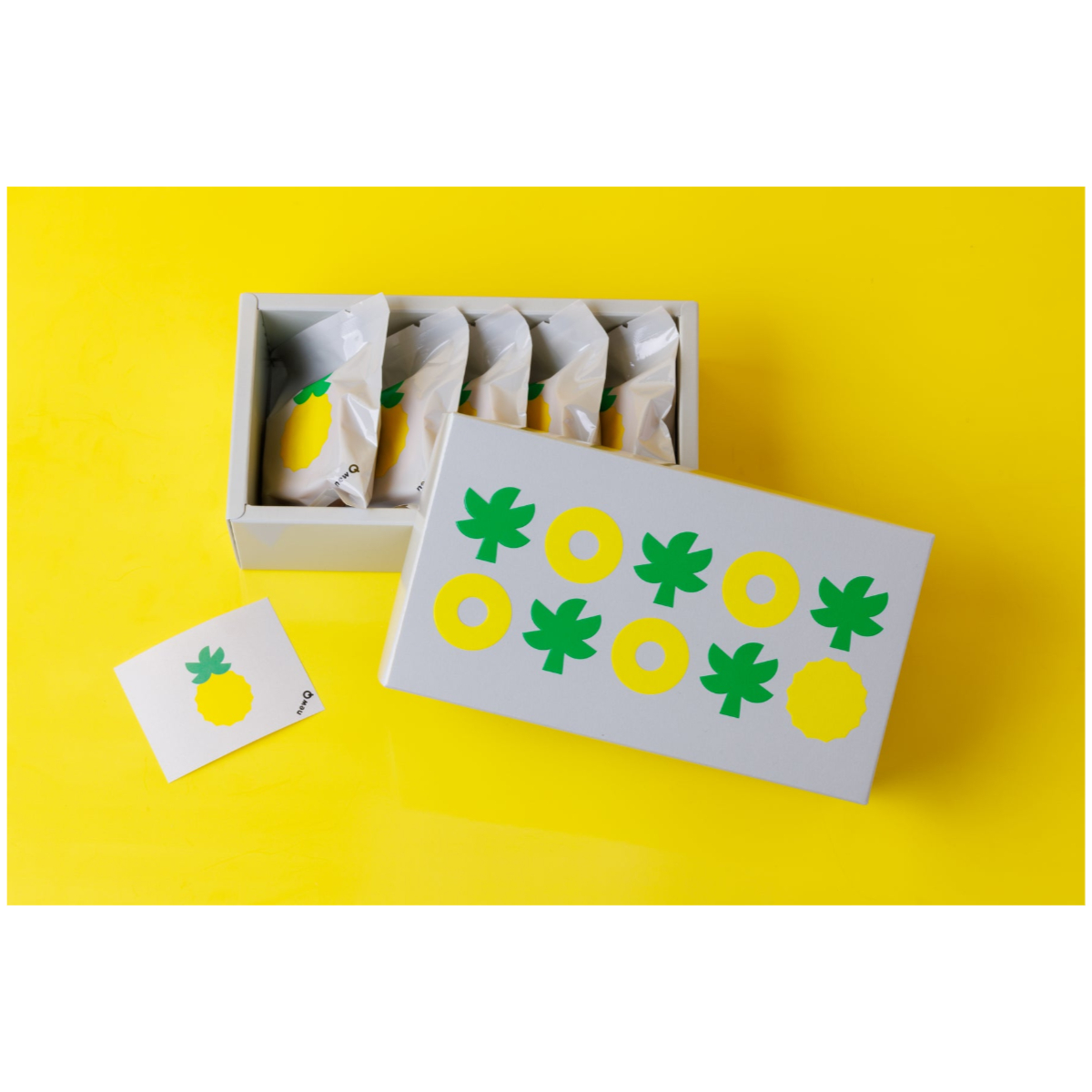 新品日本冲绳限定 石垣島菠萝夹心威化奶油夹心饼干曲奇 零食礼盒