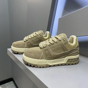 2026年轻便鞋冬季加绒棉鞋新款舒适休闲皮面百搭舒适洋气男款潮鞋