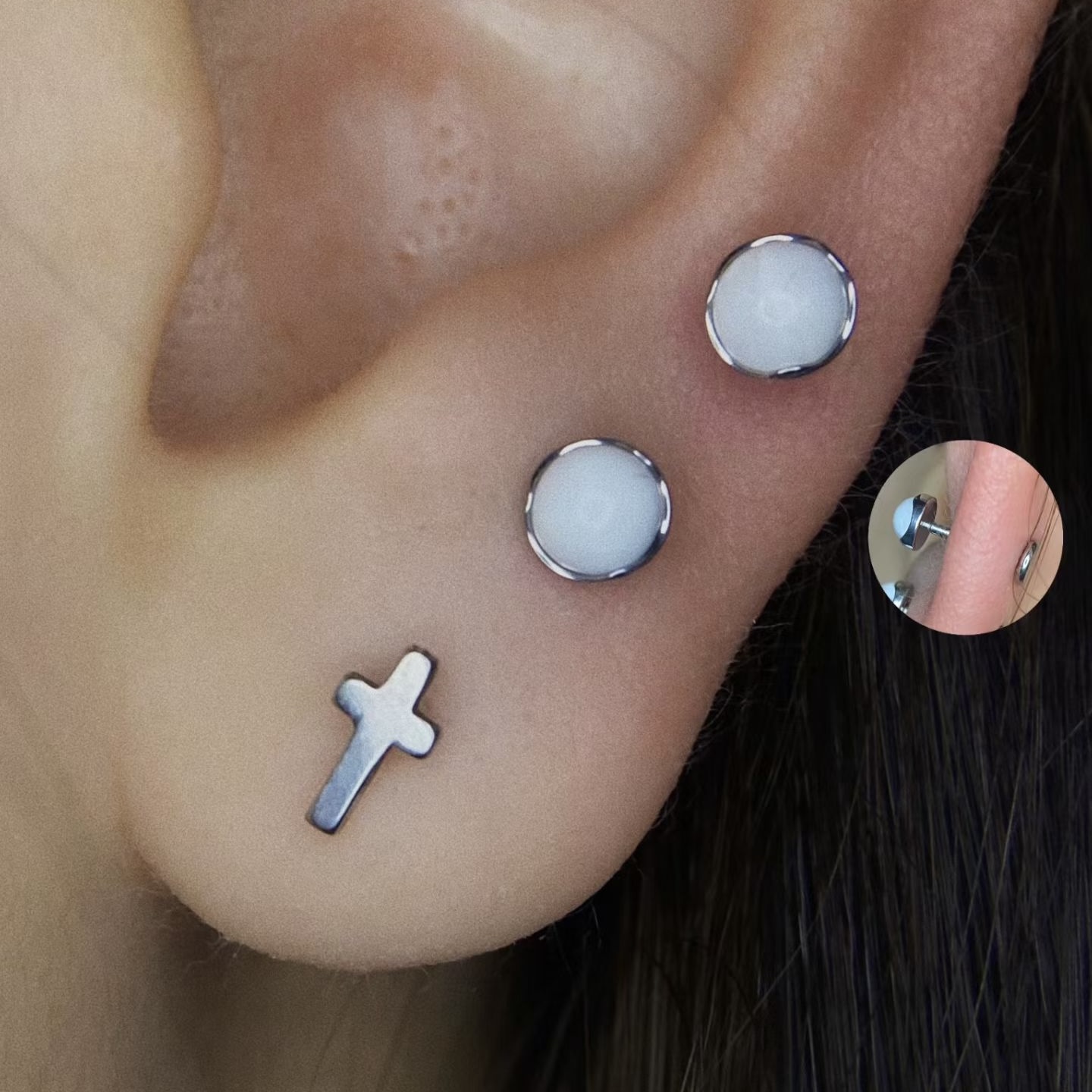 新中式系列平底波浪边耳钉f136