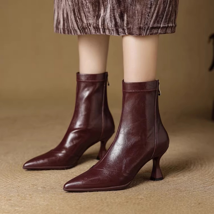 软底显瘦~7cm细跟尖头短靴女秋冬新款时尚拼接高跟弹力裸靴马丁靴