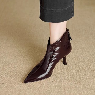 气质尖头及踝裸靴 时尚 软皱 6cm小细跟真漆皮亮面短靴女深口高跟鞋