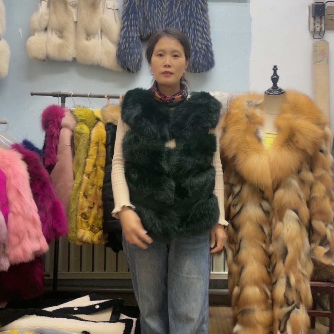 狐狸毛马甲绿色