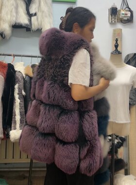 狐狸马甲女实物已直播间为准