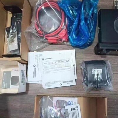 全新MTM5400,350-390MHz--议价商品