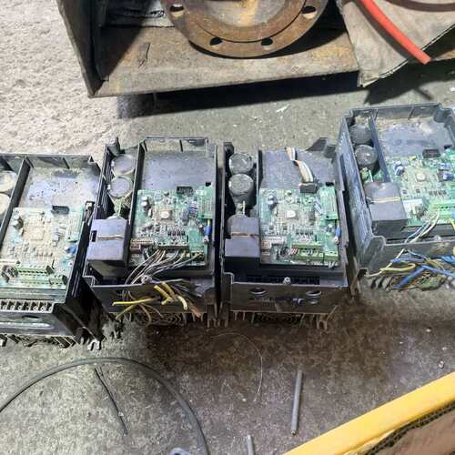议价强红旗泰变频器RF300B4R0G5R5P4380V