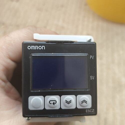 议价温控器E5CZ-Q2MTE5CZ-R2MTE5CZ-C2MT