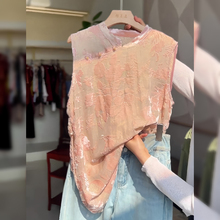 新中式国风淡雅温婉丝绒粉色马甲女2025夏季新款偏襟复古华贵上衣