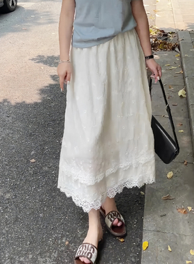 白色时尚大码遮肉蕾丝半身裙女2025夏季新款高级洋气松紧腰直筒裙