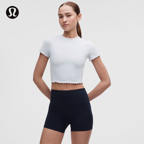 Align™ 女士运动波浪边下摆短款短袖 T 恤丨lululemon丨LW3LDZS