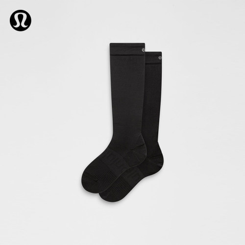 Power Stride 及膝袜丨lululemon丨LU9DBXS