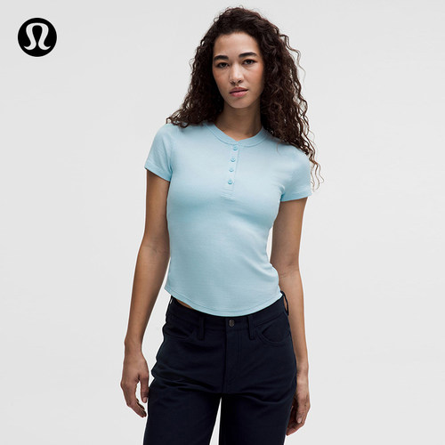 Hold Tight 女士紧身剪裁短袖亨利衫丨lululemon丨LW3IW0S