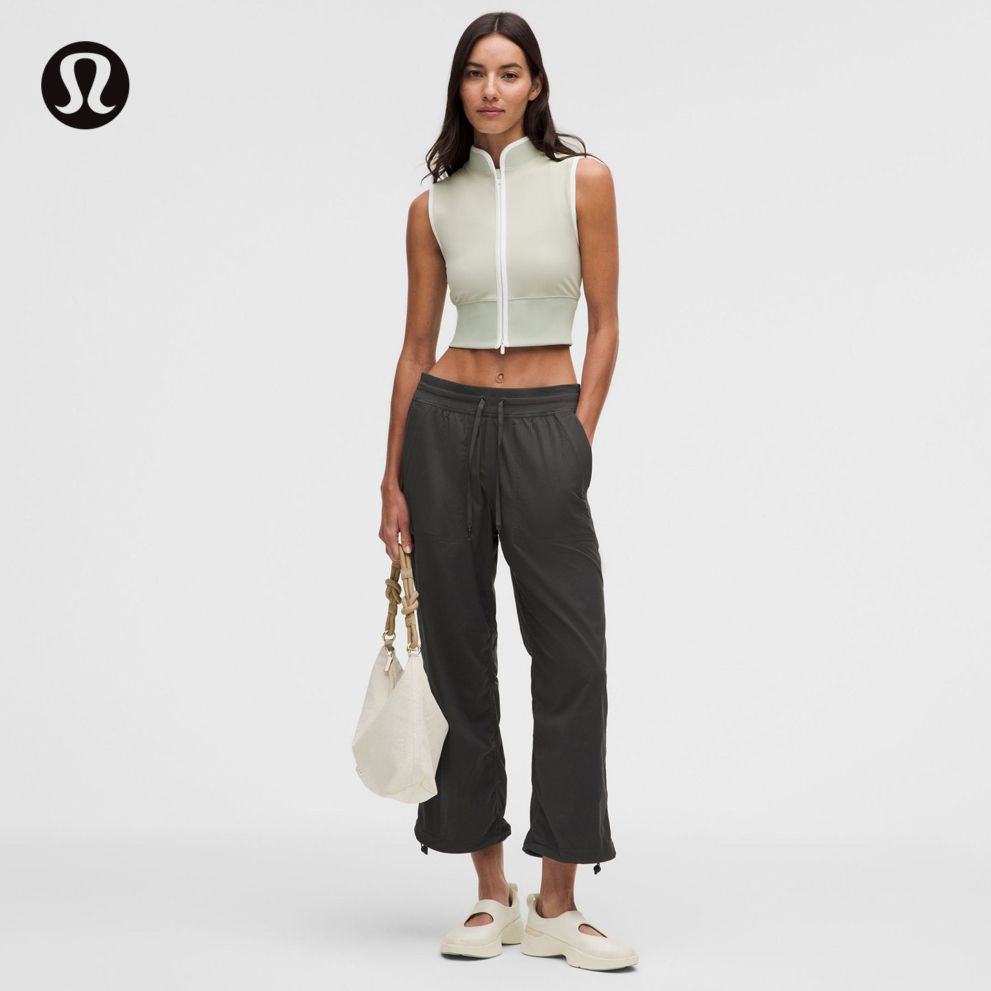 Dance Studio 女士宽松款中腰中长裤丨lululemon丨LW5IMYS