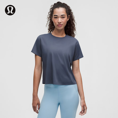 Fast and Free™ 女士运动短袖 T 恤丨lululemon丨LW3JUBS
