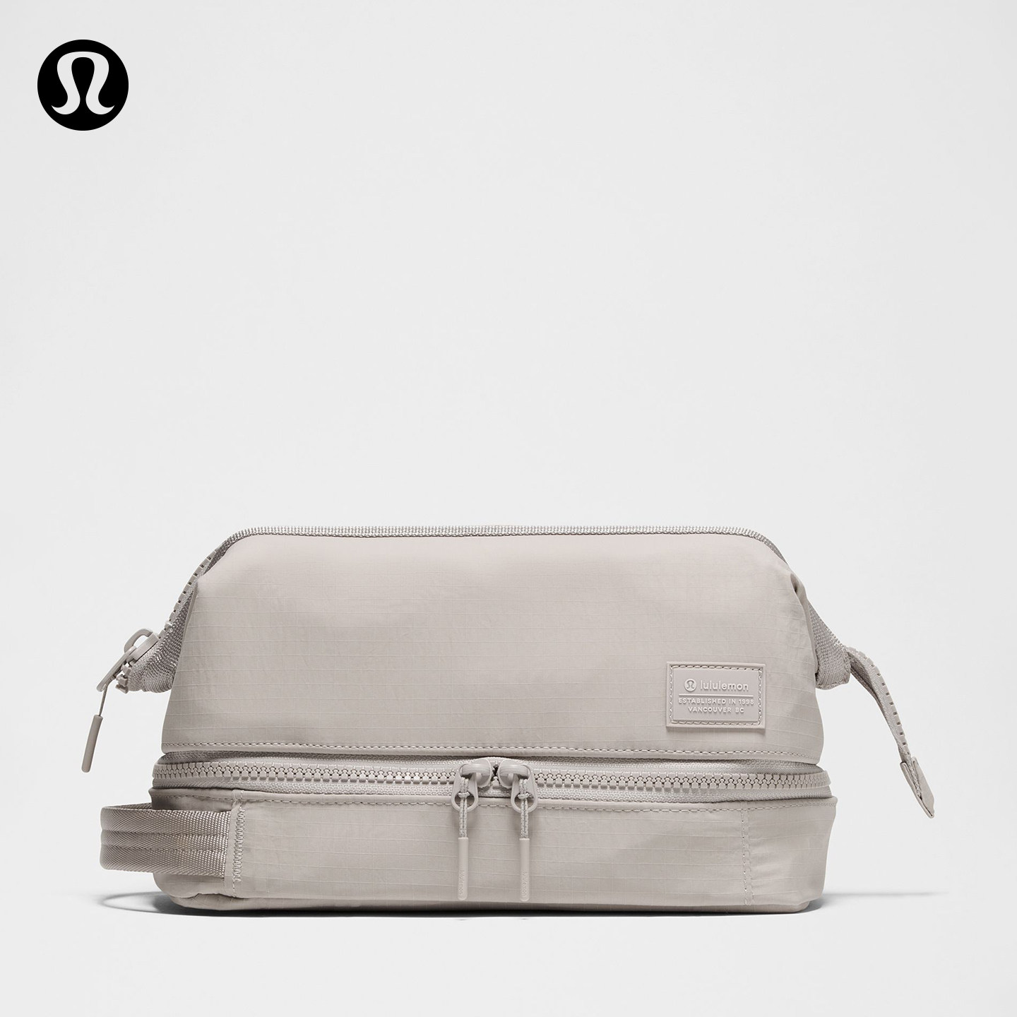 Dual-Compartment 双隔层洗漱包 拒水丨lululemon丨LU9CDBS图片