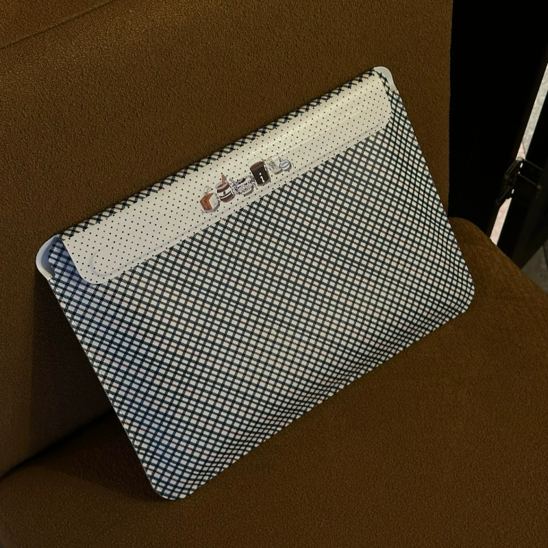 Shesell「法式少女」Macbook内胆包磁吸搭扣电脑包双面皮革便携轻薄